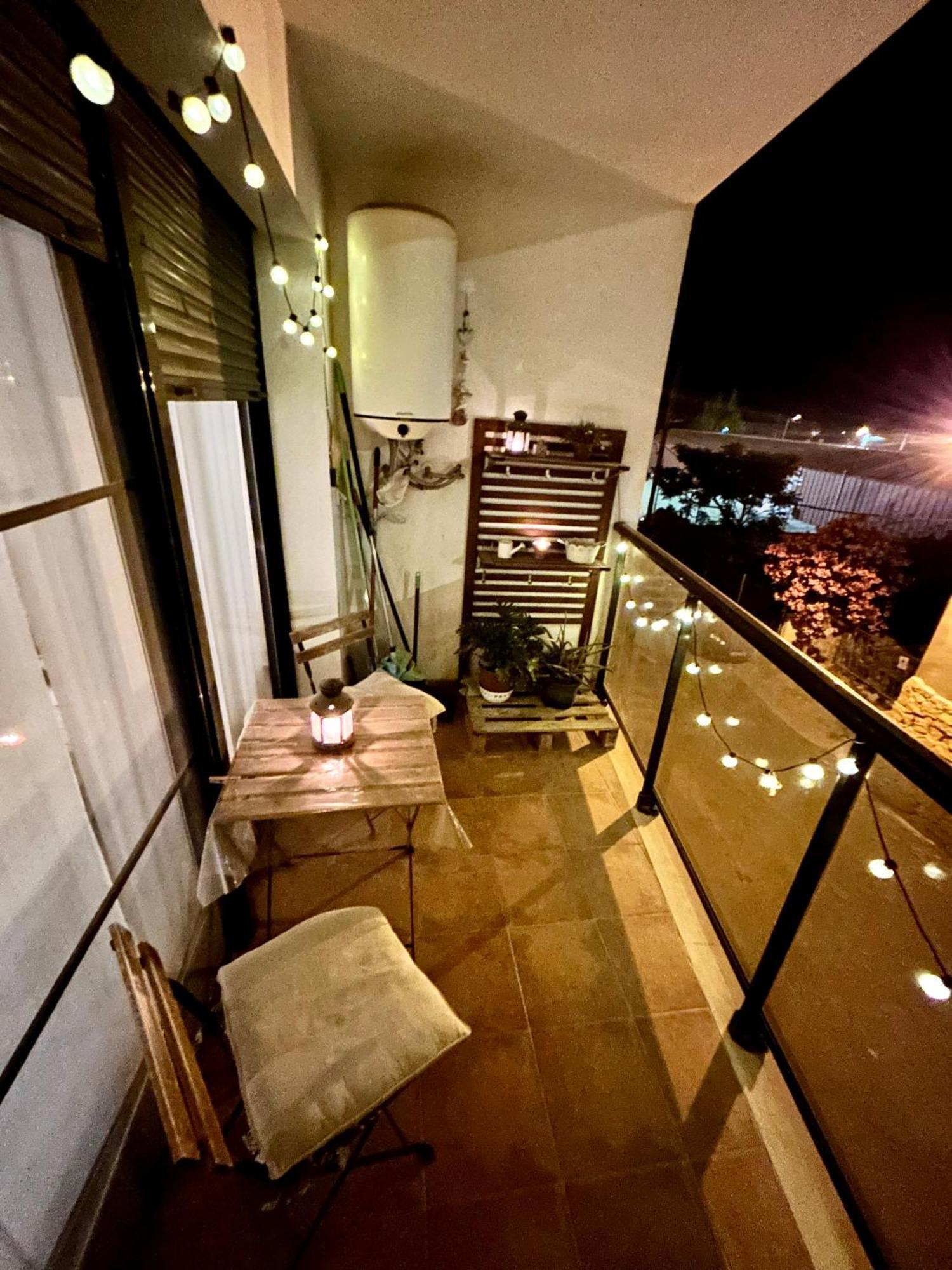 Apartamento Lo Gambussi Deltebre Exterior foto